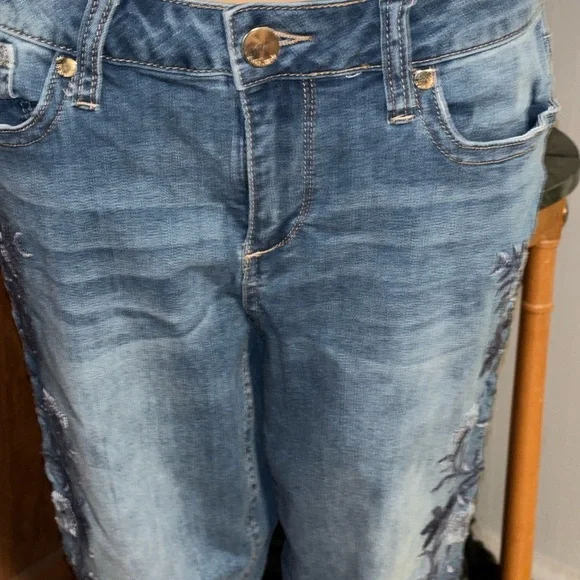 Seven7 Skinny Jeans Size 12 Embroidered Floral - Picture 4 of 8